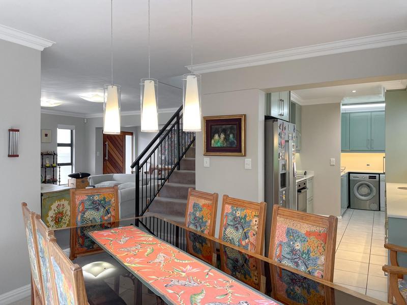 4 Bedroom Property for Sale in Hout Bay Western Cape